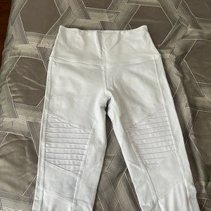 Alo yoga white moto leggings